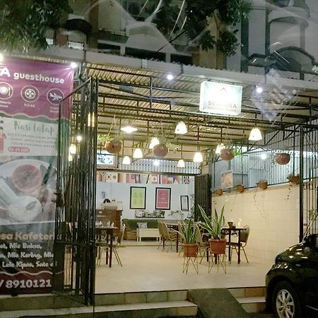 Wisma Sentosa Makassar Esterno foto